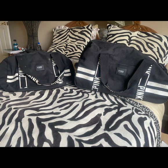 VICTORIA’S SECRET PINK SUITCASE & DUFFLE BAG SET - Picture 4 of 4